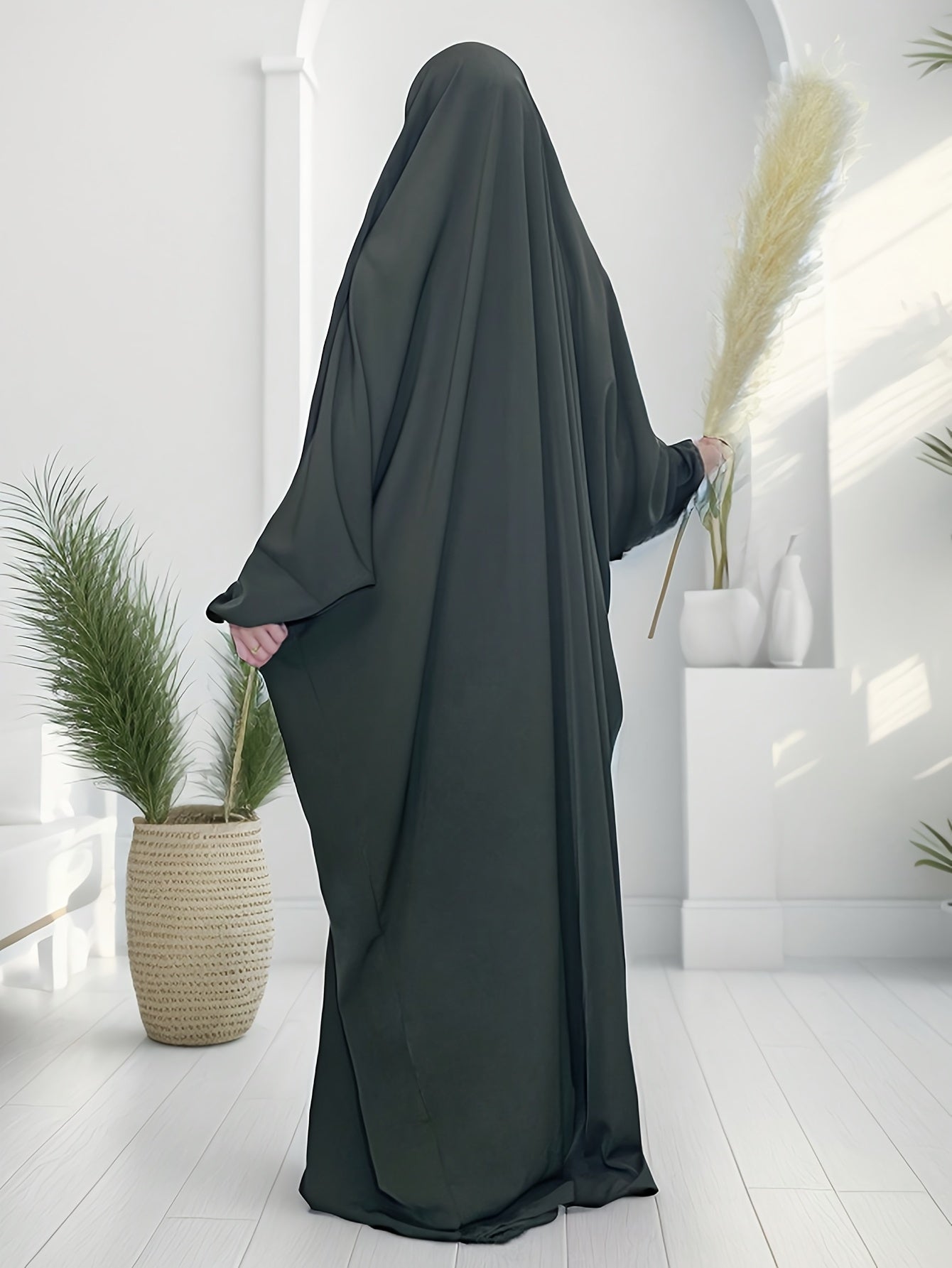 Elegant Solid Black Baju Abaya Prayer Dress - Loose Fit Batwing Sleeves Long Sleeve Ramadan Abaya with Hijab Headscarf, Traditional Middle Eastern All-Season Long Robe for Women