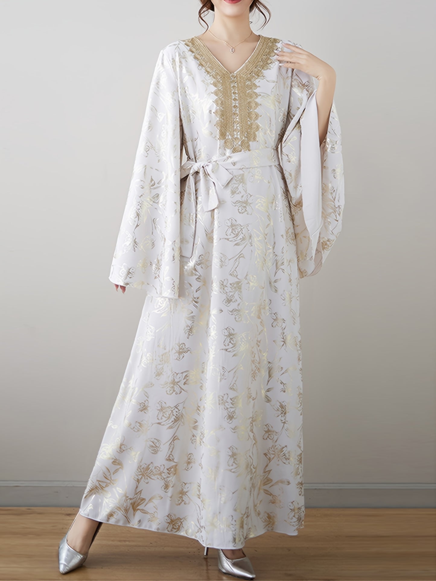 Ethnic Style Trumpet Sleeve Women's Robe V-neck Gold-stamped Embroidered Lace-up Women's Baju Abaya With Belt