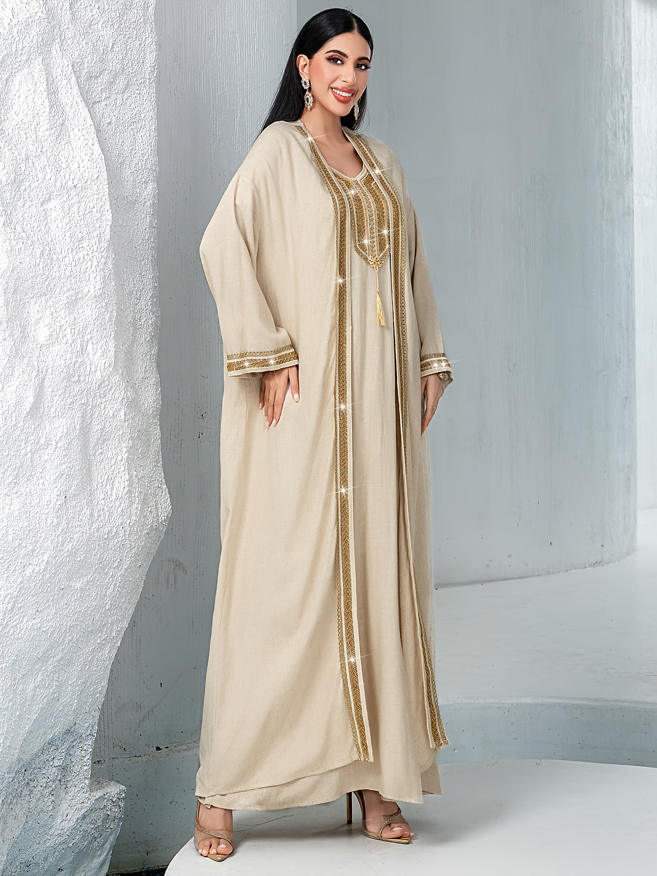 2pcs Traditional Style Beige Hand-Embroidered Rhinestone with Woven Belt, Polyester Long Emirati Abaya Gown Set, Solid Color, Non-Stretch Fabric, Long Sleeve, Regular Fit, All-Season