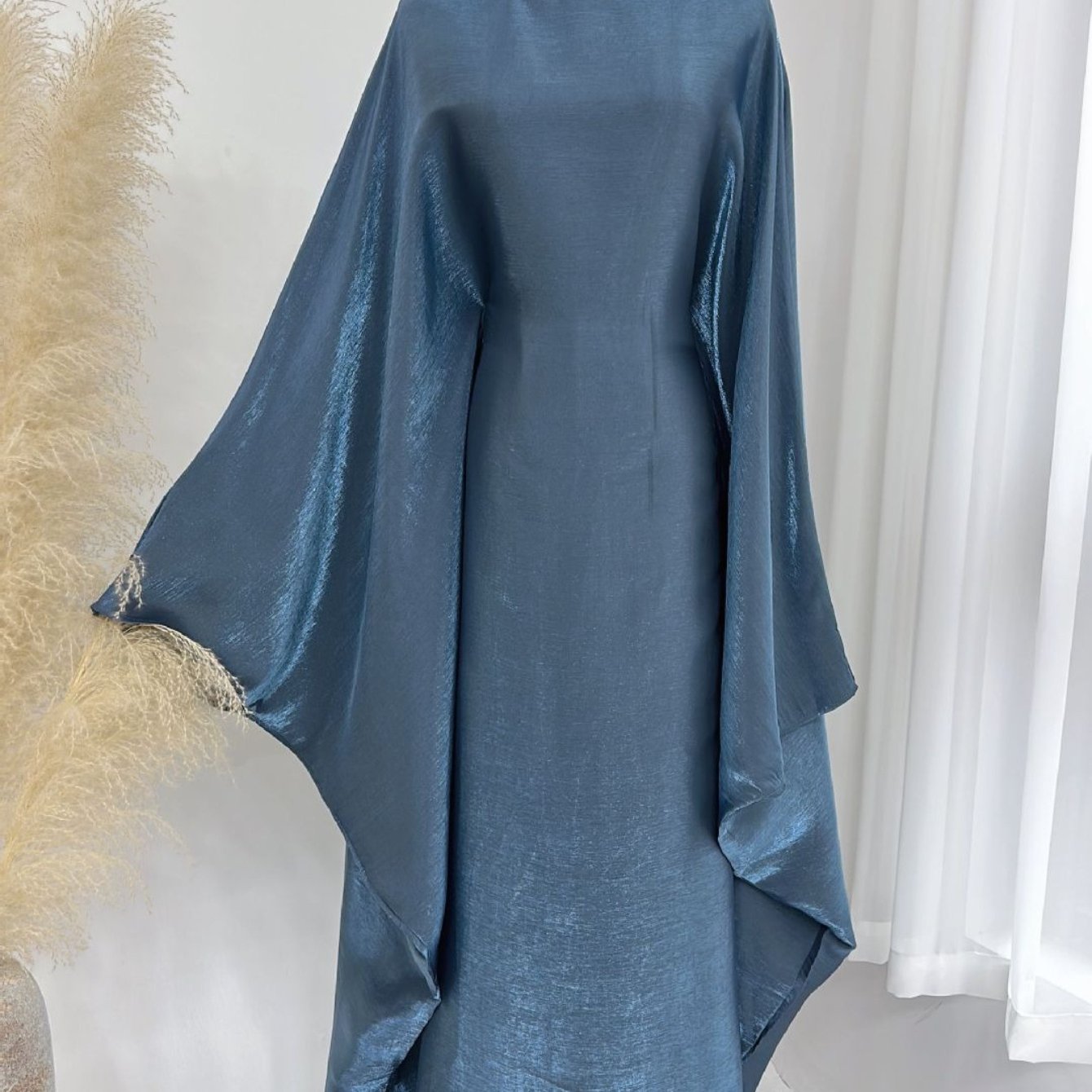 Plus Size, Women's Elegant Lavender Turkish Abaya Robe - Long Sleeve Floor-Length Party Dress with Princess Sleeves, Slim Fit All-Season Modest Gown for Dubai Events, Weddings