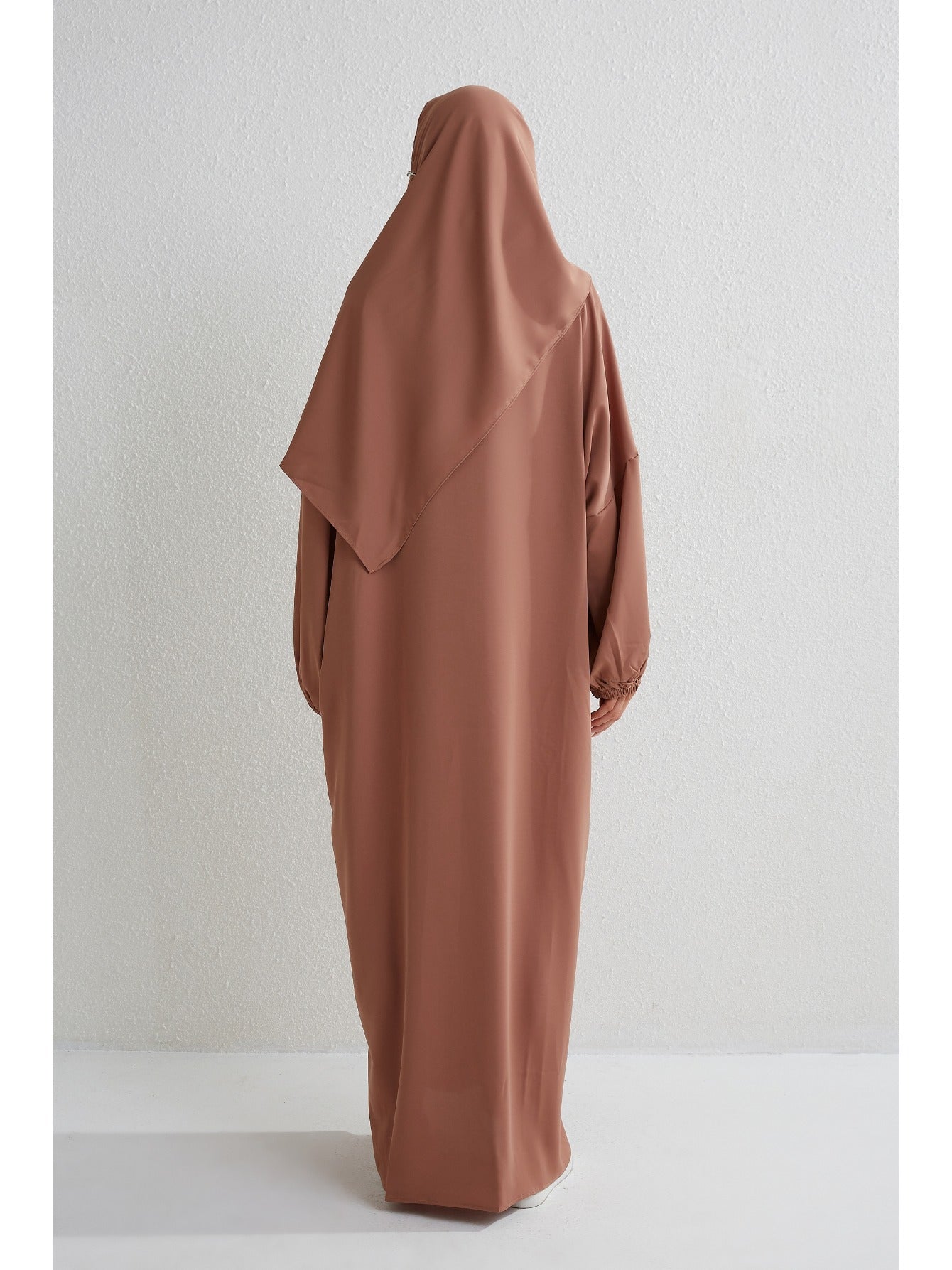 Elegant Islamic Hijab Dress for Women - Kaftan Style with Headscarf, Modest Middle Eastern Long Skirt Jibab Abaya, Loose Fit H-Silhouette, Long Sleeve Asymmetrical Hem, Solid Color Beige, Machine Washable for Ramadan Prayer & All Occasio
