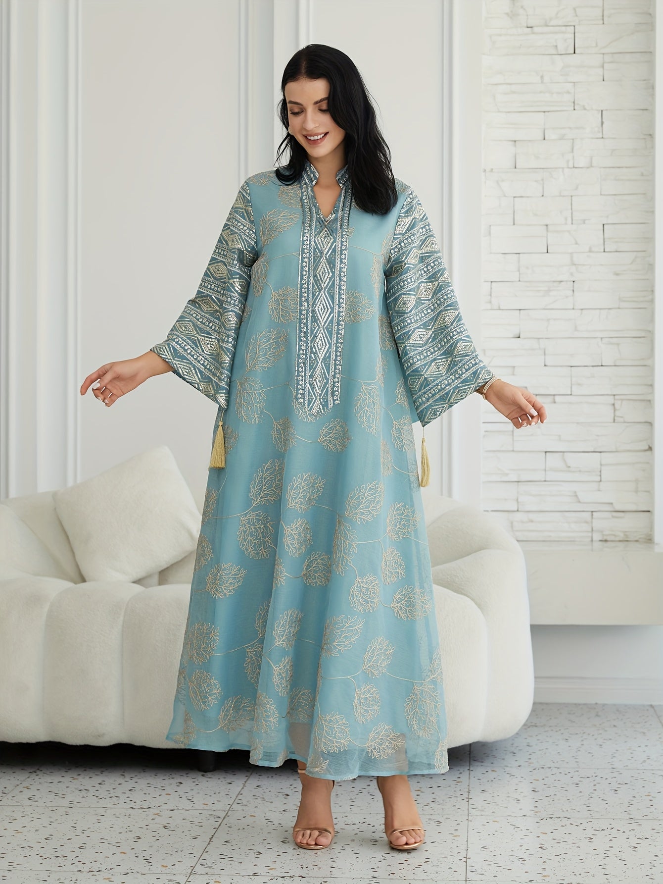 Oriental Middle Eastern Muslim Eid New Style Dress Women's Abaya V-Nec –  Fabulive