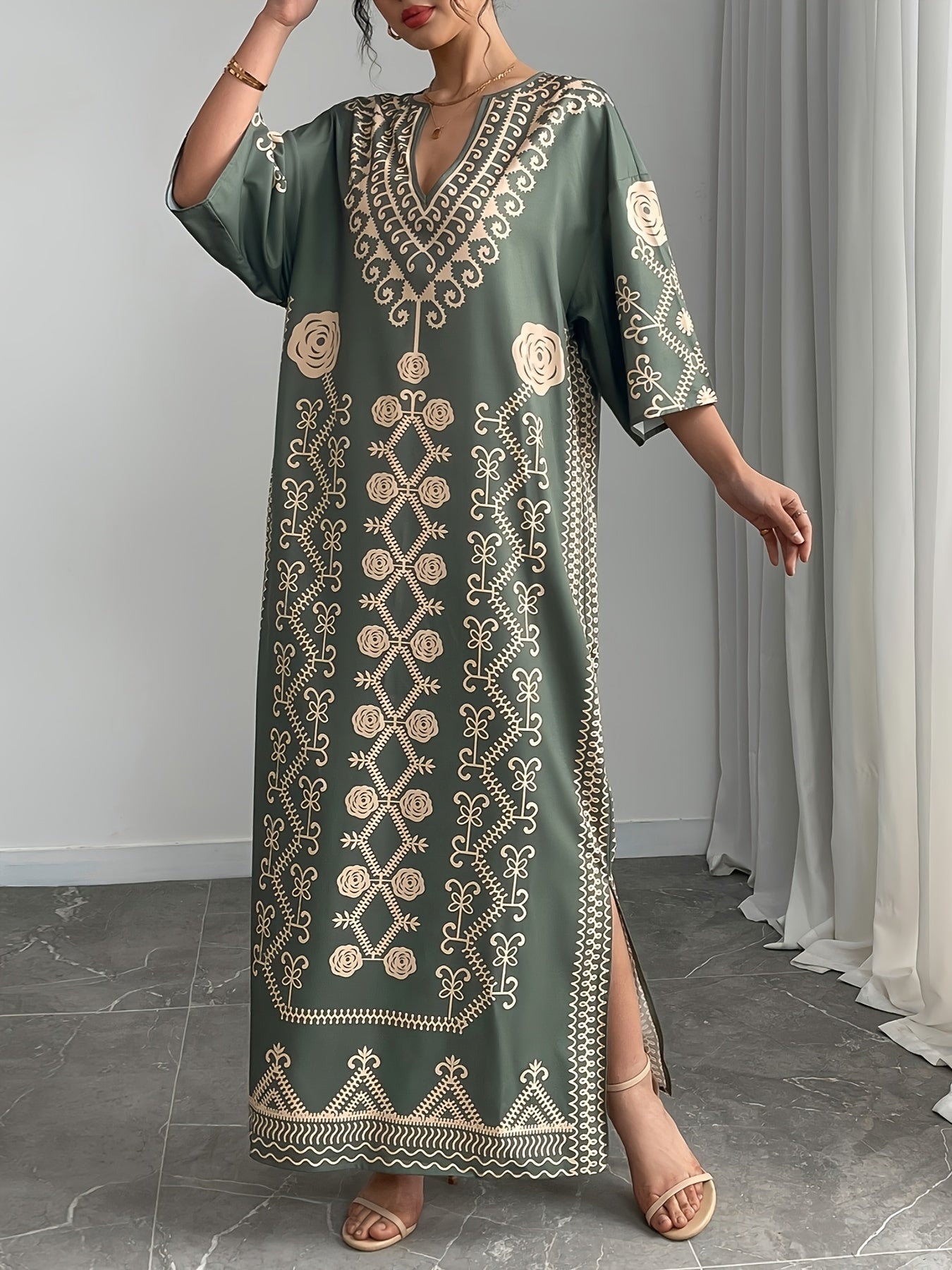 Women's Elegant Green Kaftan Dress with Intricate Beige Detail - V-Neck, Side Slits Baju Abaya, Flowing Fabric for Formal or Cultural Events, Pair with Heels for Sophisticated Look, Cultural Attire
