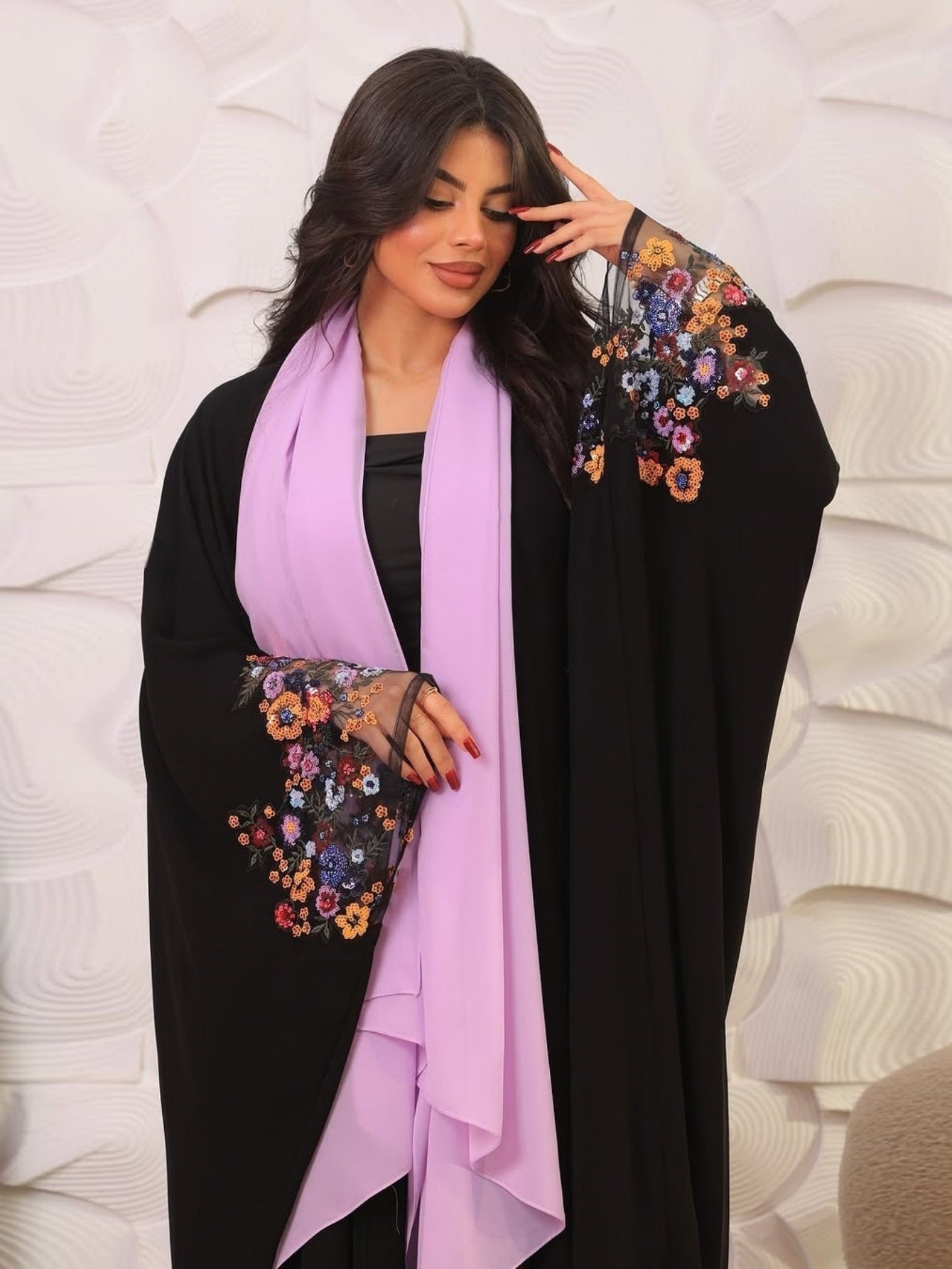 Elegant Middle Eastern Style Women's Abaya Robe with Geometric Embroidery - Long Sleeve, Open Front, Non-Stretch Fabric, Perfect for Spring/Summer