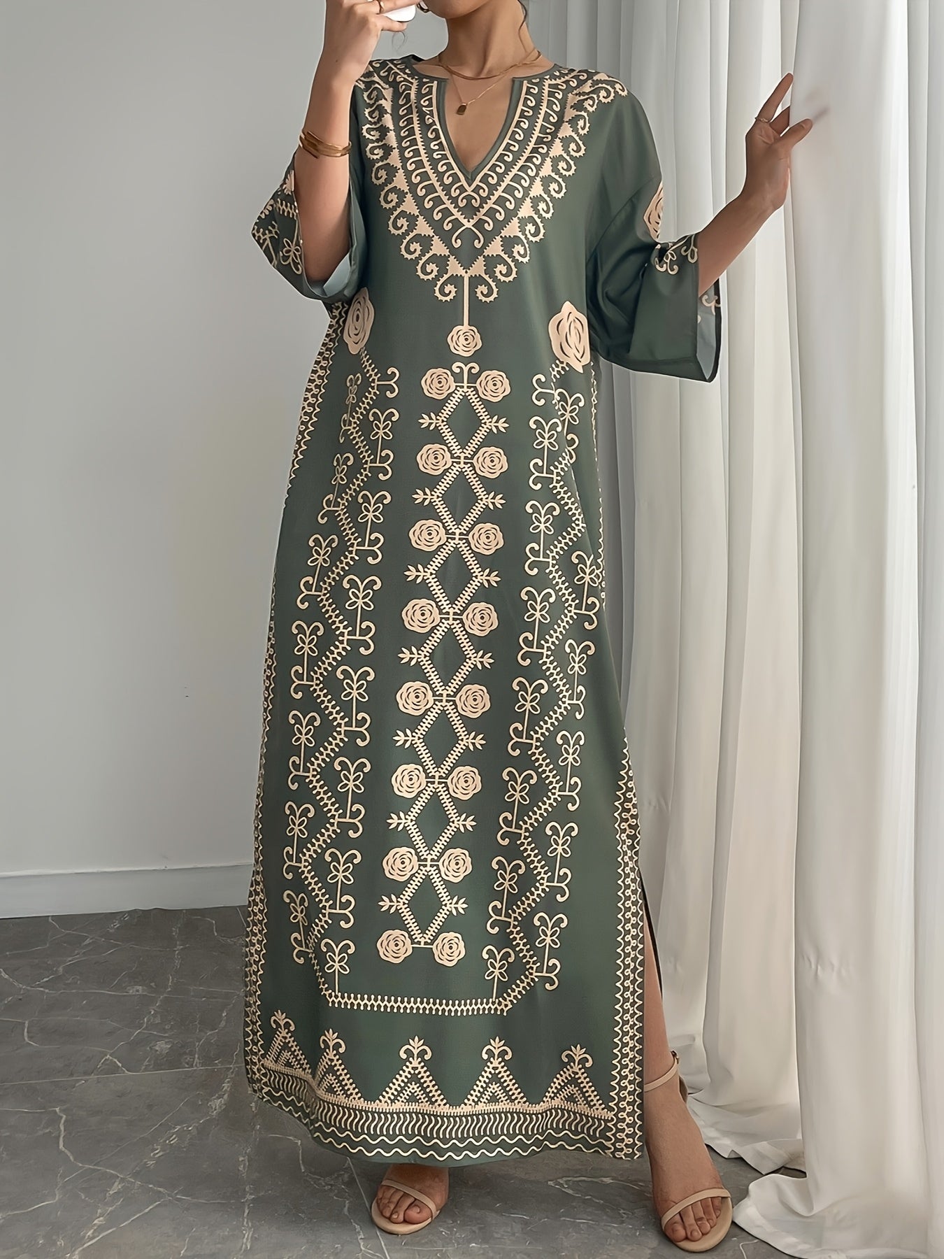 Women's Elegant Green Kaftan Dress with Intricate Beige Detail - V-Neck, Side Slits Baju Abaya, Flowing Fabric for Formal or Cultural Events, Pair with Heels for Sophisticated Look, Cultural Attire